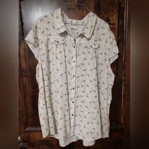 Ruff Hewn Cream and Blue Floral Shirt